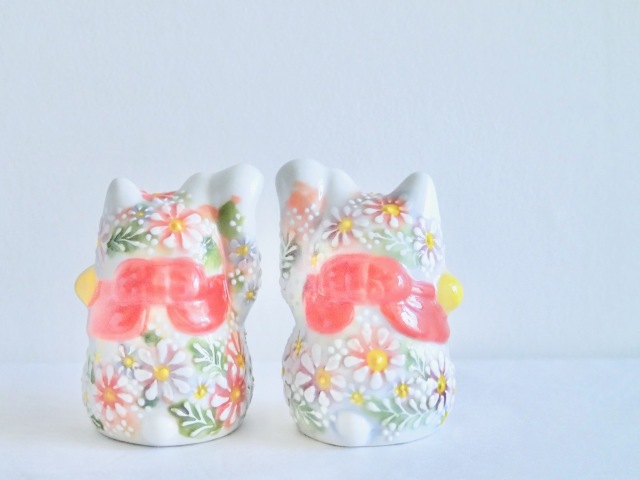 2.5号招猫　下絵イッチン華盛　下野邦子 マルヨネ陶幸　maruyone