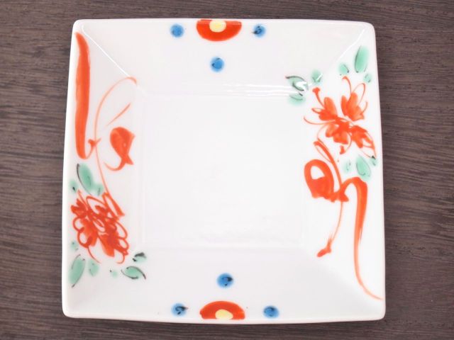 九谷焼 和陶房　3号角皿 赤呉須 は