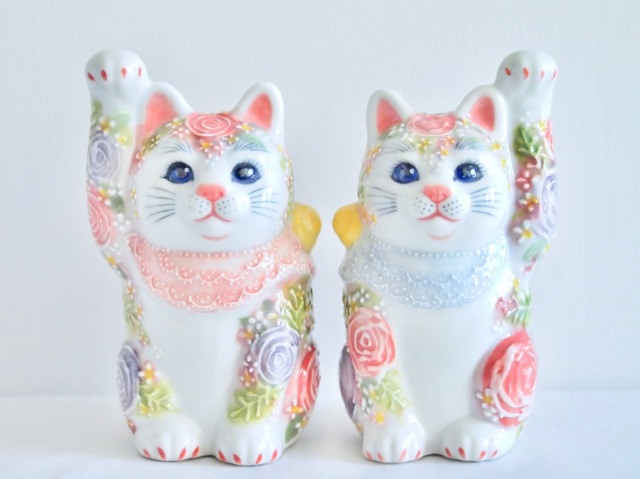 4号招猫　下絵イッチン華盛　下野邦子　マルヨネ陶幸 maruyone