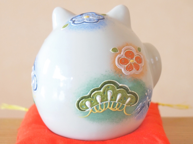起き上がり招き猫　九谷焼