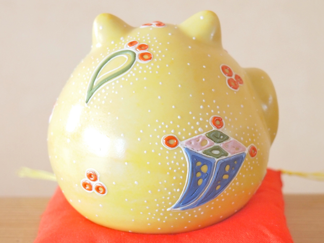 起き上がり招き猫 九谷焼