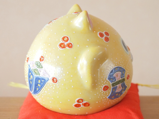 起き上がり招き猫　九谷焼