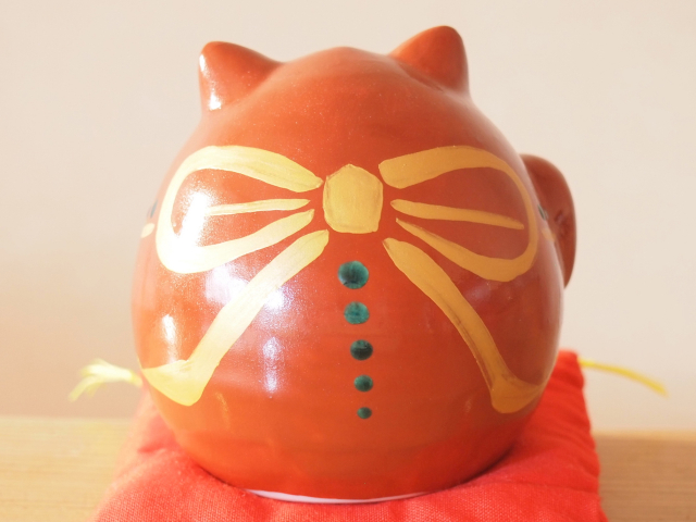 起き上がり招き猫　九谷焼