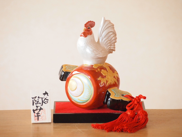 5号小槌乗り酉 金銀釉彩 陶幸 化粧箱 台 立札付 九谷焼 マルヨネ 干支丁酉 115 幅14 奥8 高15cm 九谷焼マルヨネ 陶芸窯和陶房