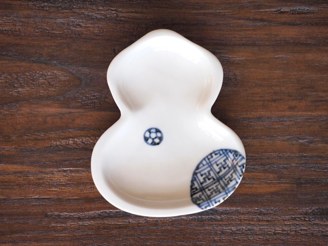 豆皿 瓢箪 染付丸紋 /小皿 豆皿 吉祥紋古典絵変り/九谷焼 和陶房/幅6.9×奥8.9×高1.2cm