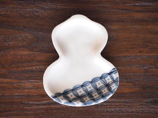 豆皿 瓢箪 染七宝 /小皿 豆皿 吉祥紋古典絵変り/九谷焼 和陶房/幅6.9×奥8.9×高1.2cm