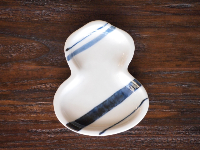 豆皿 瓢箪 染斜め十草 /小皿 豆皿 吉祥紋古典絵変り/九谷焼 和陶房/幅6.9×奥8.9×高1.2cm