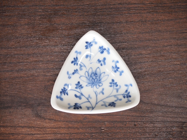 豆皿 おにぎり 染付花唐草 /小皿 豆皿 吉祥紋古典絵変り/九谷焼 和陶房/幅8×奥8×高1.2cm