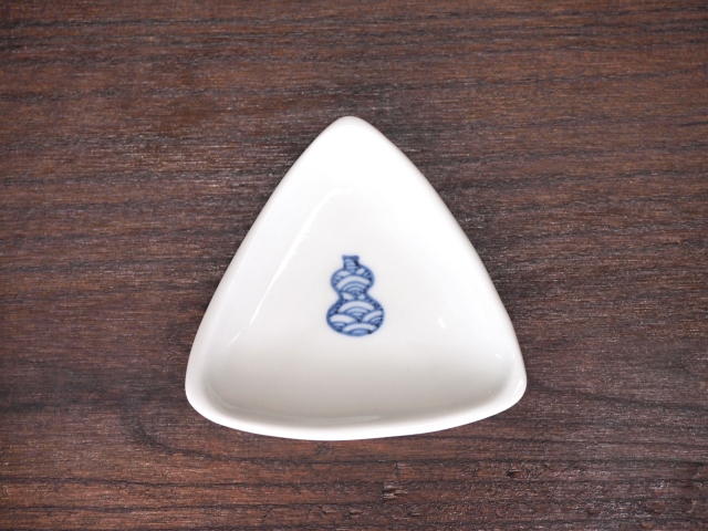 豆皿 おにぎり 染付瓢箪青海波 /小皿 豆皿 吉祥紋古典絵変り/九谷焼 和陶房/幅8×奥8×高1.2cm
