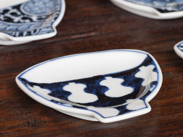 豆皿 飯碗 染付瓢箪 /小皿 豆皿 吉祥紋古典絵変り/九谷焼 和陶房/幅9.6×奥8.3×高1.2cm