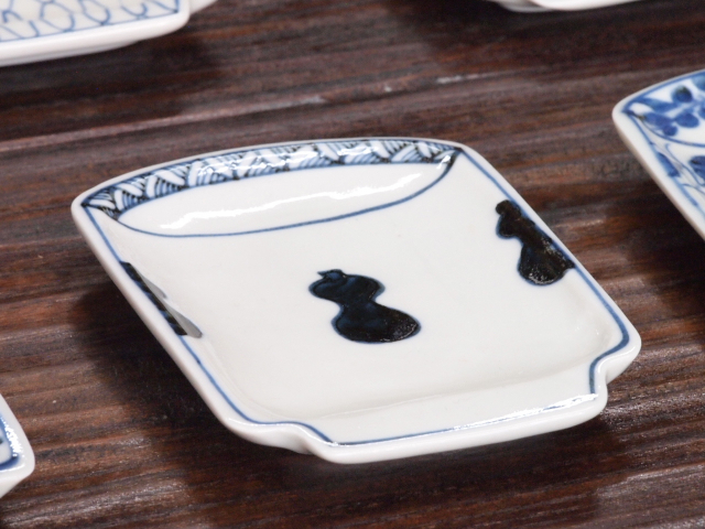 豆皿 湯呑 染付瓢箪 /小皿 豆皿 吉祥紋古典絵変り/九谷焼 和陶房/幅7.2×奥10.3×高1.2cm