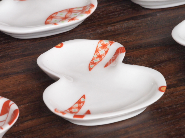 豆皿 瓢箪 赤帯小紋 /小皿 豆皿 吉祥紋古典絵変り/九谷焼 和陶房/幅6.9×奥8.9×高1.2cm