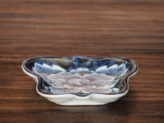 豆皿 軍配 染付牡丹 /小皿 豆皿 吉祥紋古典絵変り/九谷焼 和陶房/幅8.2×奥8×高1.2cm